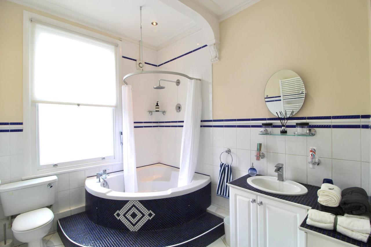 The Apartment At Athol House Londra Esterno foto